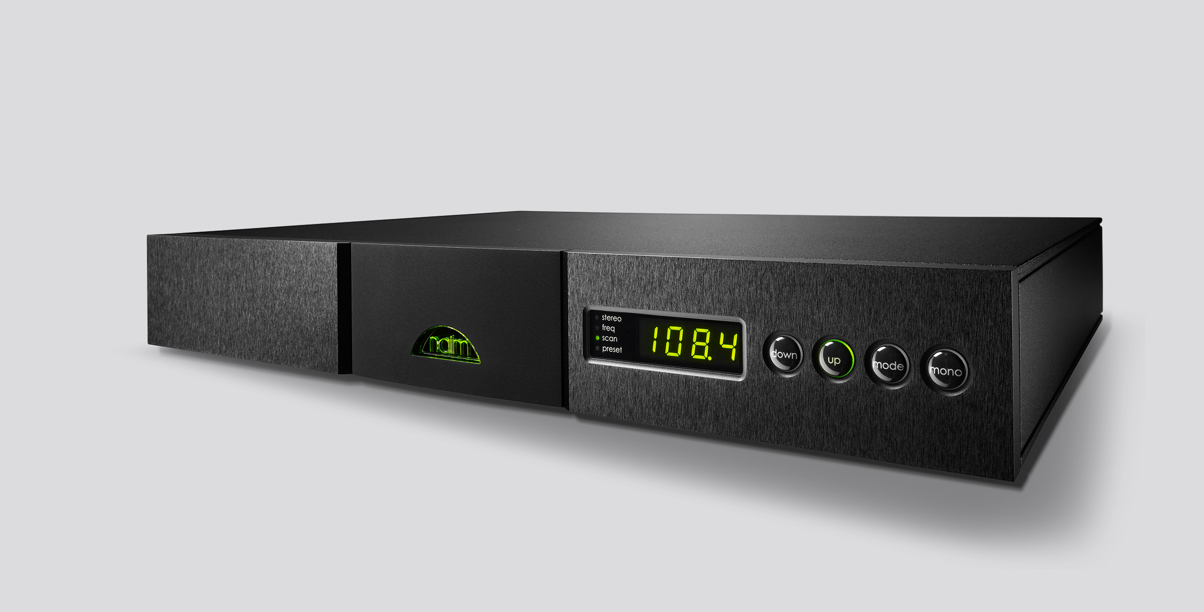 NAT05 XS Radio Tuner